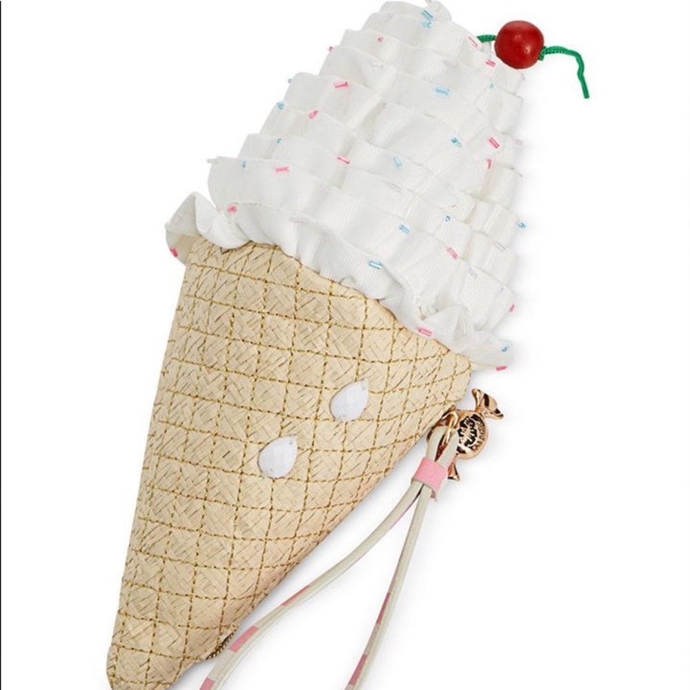 Betsey Johnson Kiss Me Til Ice Cream Wristlet